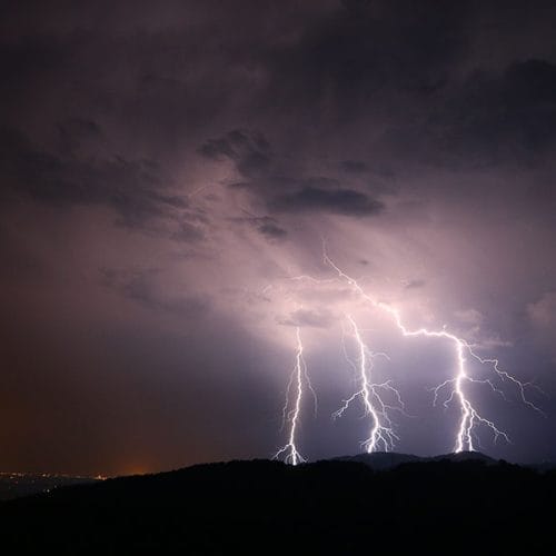 Pred nevihto pospravite to stvar, škoda je lahko večja, kot se zdi