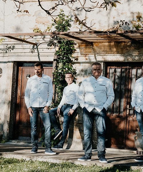 Klapa Semikantá s Pesmijo “Burja Istrijanka”