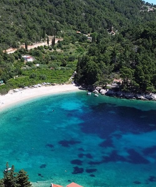 Pupnatska luka na Korčuli je ena najlepših plaž na Jadranu
