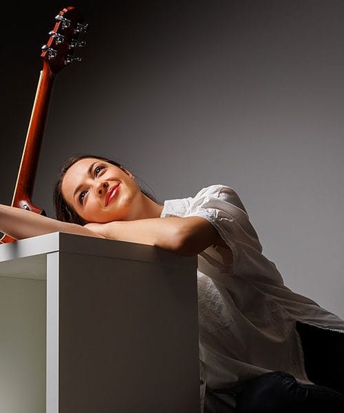 Belokranjska kantavtorica ClaudiZu in “Rekel si”