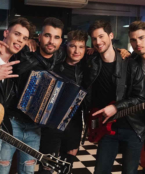 Jagode in med zasedbe Vzrock