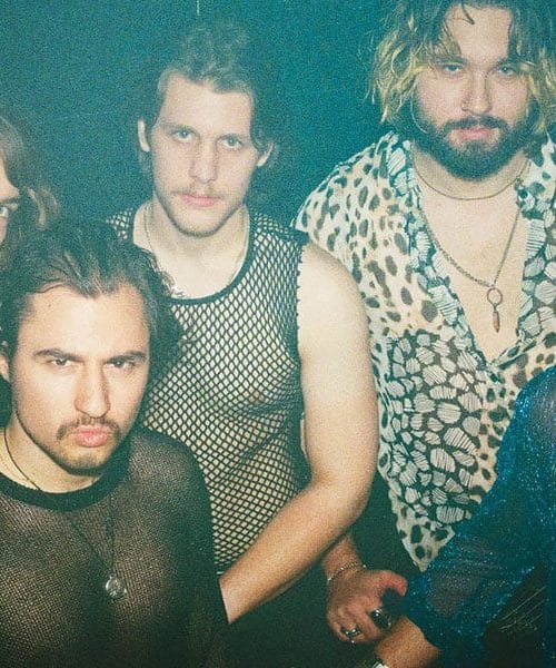 Angel’s Ex s pesmijo Hard Love