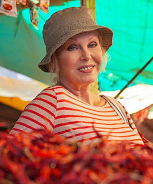 Potovanje po Poti začimb z Joanno Lumley
