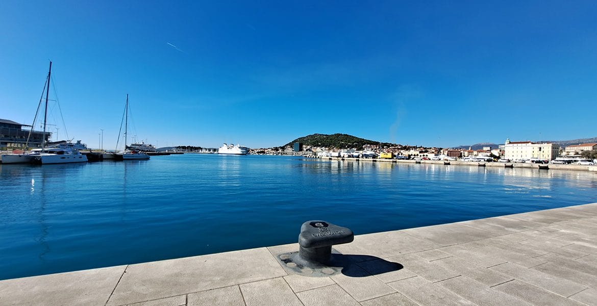 Split, trajekt Jadrolinija