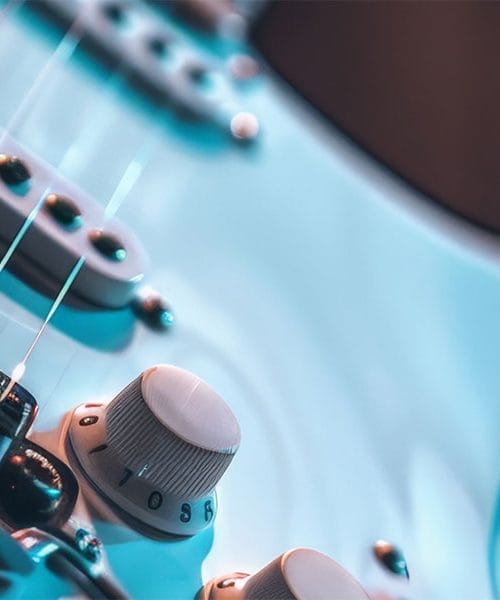 Ojačevalnica – mala šola za ustvarjalce skladb