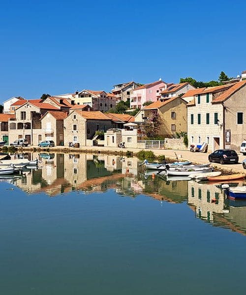 Vrboska na Hvaru – male Benetke na slikovitem otoku