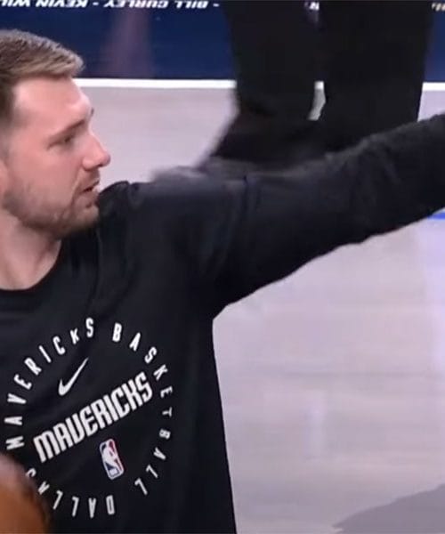 Luka Dončič zadel prek celotnega igrišča