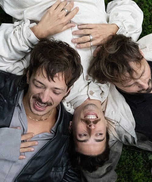 MRFY s skladbo “Tonemo” (tekst)