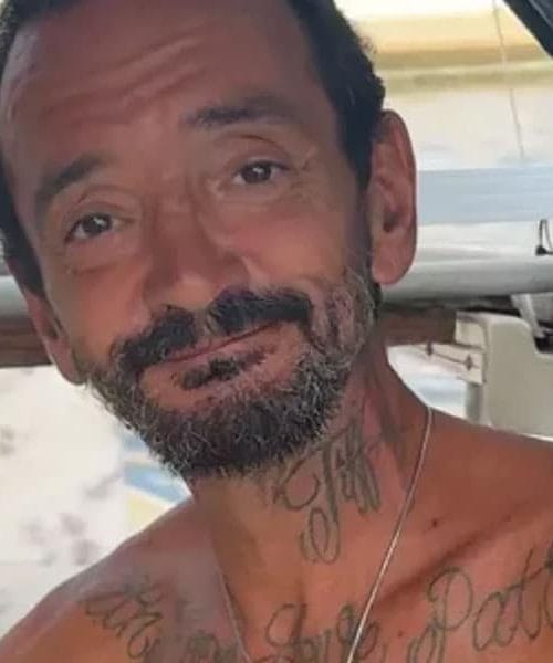 Floridski moški ‘Lt. Dan’ na varnem po preživetju orkana Milton na svoji ladji