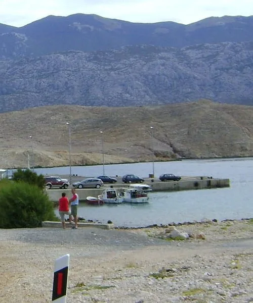 Trajekt na Rab: kratka linija, brez katere si otok težko predstavljamo