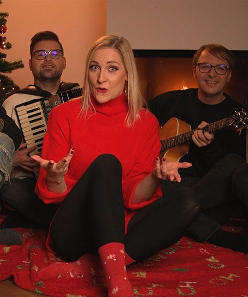 S.O.S kvintet – Sam doma (besedilo)