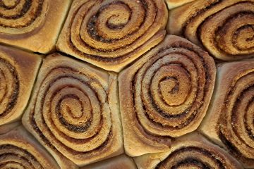 Mehke cimetove rolice, ki se kar topijo v ustih – recept, ki ga zmore vsak