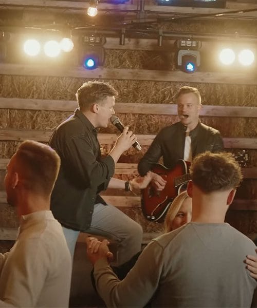 Foksnerji – Das auto (besedilo)