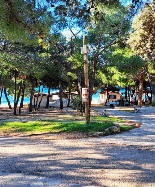 V tem kampu vas takoj prepoznajo kot Slovenca – in to po eni malenkosti