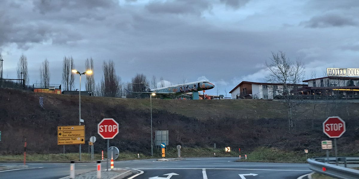 Letalo Hotel Dolenjc, Novo mesto