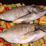 Peka ribe v pečici, dva pica