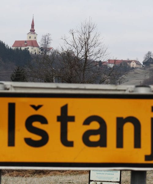 Pilštanj je dragulj Kozjanskega, kjer se srečata zgodovina in narava