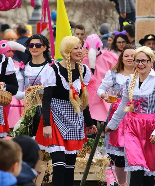 Pust 2025 – To je datum, ki ga morate poznati! Odkrijte, zakaj je letos drugačen