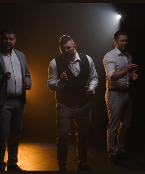 Zasedba IL Divji z novo skladbo – En dotik (besedilo)