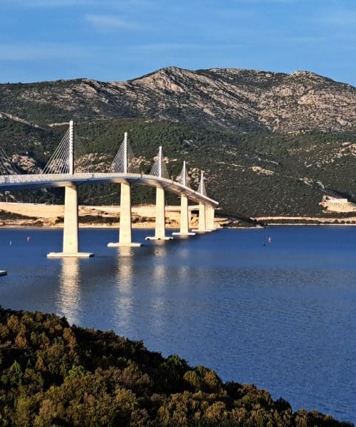 Pelješki most in 5 zanimivosti, ki jih verjetno ne poznate