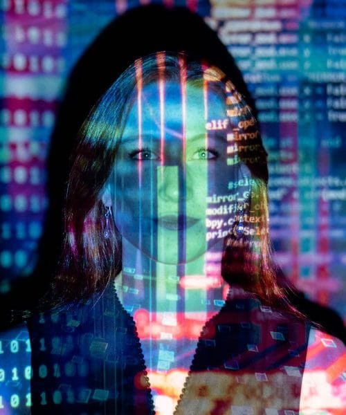 AI povzetki novic: BBC raziskava razkrila zaskrbljujočo netočnost