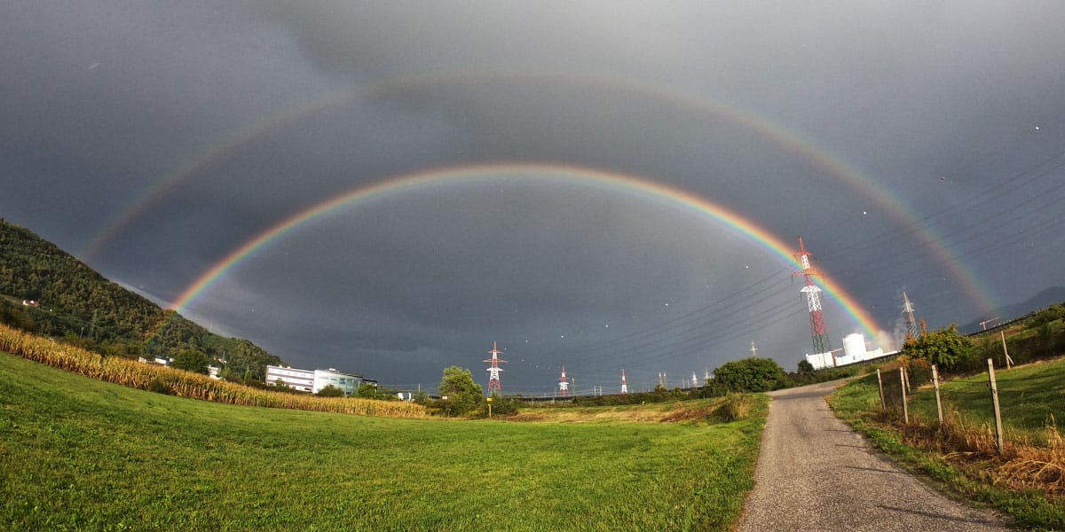 Dvojna mavrica, kako nastane