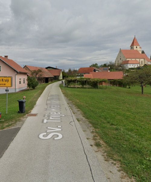 Kateri kraj v Sloveniji ima najdaljše ime? Sestavljeno je iz 37 črk!