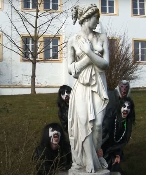 MRFY predstavljajo nov videospot, ki deli Slovenijo: Imamo ali nimamo časa?