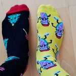 Pisane, neujemajoče nogavice