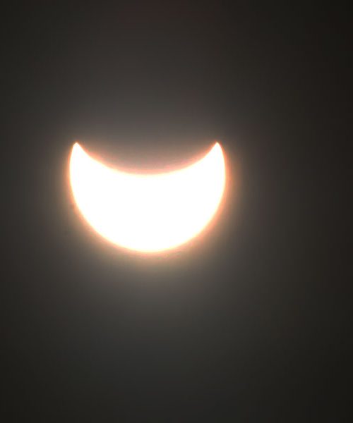 Sončev mrk in mlaj za marec 2025 – 29. marca ob 11. uri in 58 minut