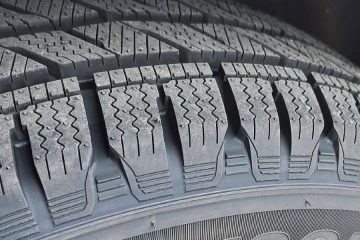 Kako napolniti zimske gume za varno vožnjo v hladni sezoni?