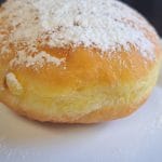 Znaki, da krof ni več užiten