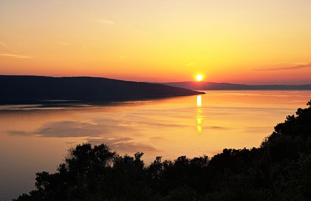 Najlepši sončni zahodi na Jadranu - Cres