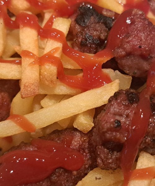 Kečap, majoneza ali tatarska omaka: Katera omaka najmanj koristi zdravju?