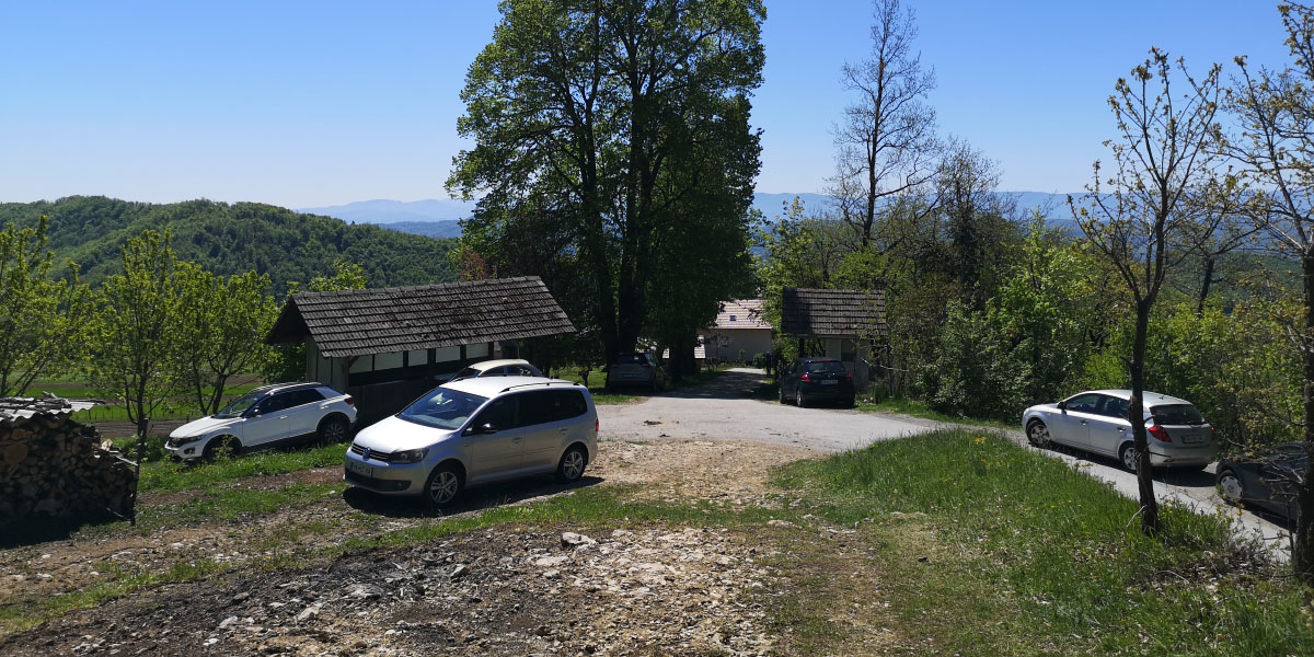 Izhodišče v vasi Jablance
