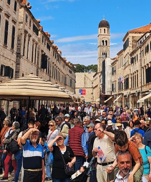Zakaj je Stradun še vedno srce Dubrovnika?