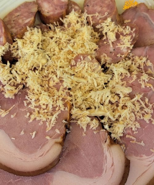 Kako pravilno zamrzniti velikonočno šunko, da ostane sočna in okusna