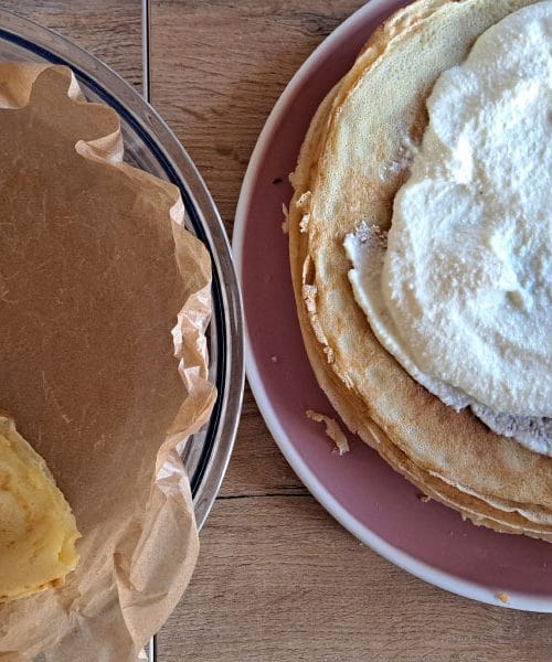 Gratinirane palačinke s skuto, ki jih bodo pojedli tudi tisti, ki sicer ne marajo skute