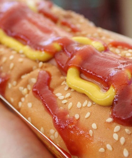 6 nepričakovanih dodatkov, ki bodo vaš hot dog dvignili na novo raven