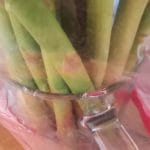 Šparglji, trik z vrečko