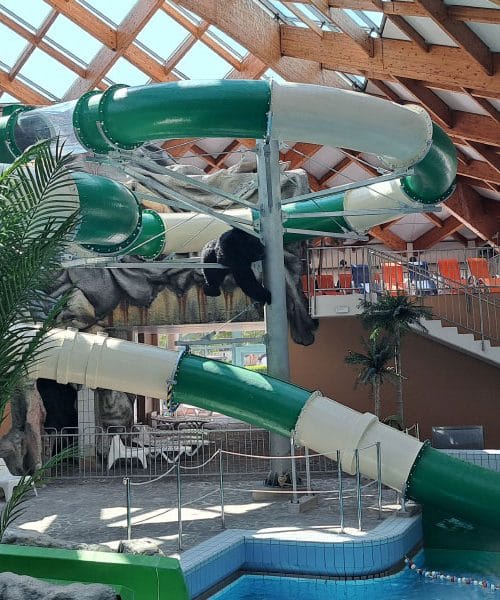 V teh slovenskih termah imajo najdaljši notranji tobogan v Sloveniji