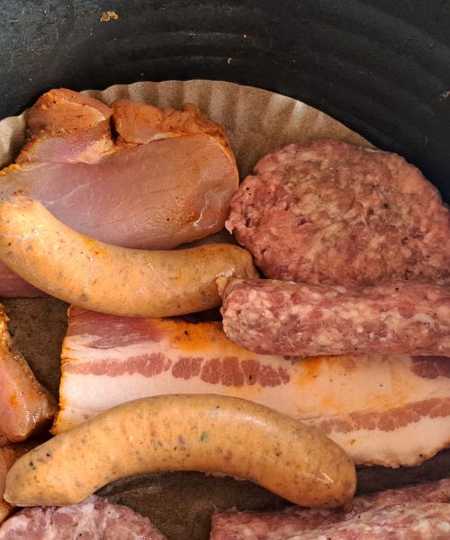 Koliko časa pečemo meso v pečici? pravi vodič za popolno pečenko