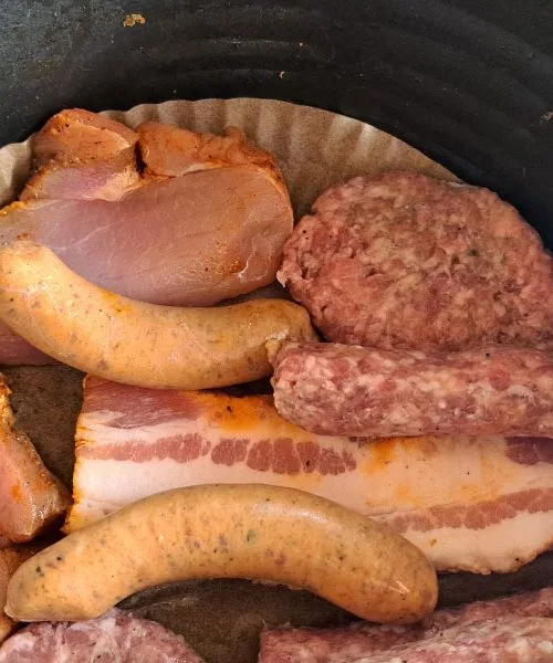 Zrezek iz cvrtnika na vroč zrak, ki dobi skorjico kot iz ponve: trik je v zadnji minuti