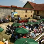 Izgnanci, Brestanica