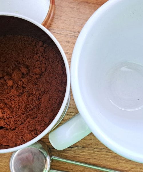 Ali pravilno shranjujete kavo? Zakaj hladilnik ni pravo mesto zanjo