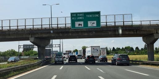 Pot proti Zagrebu bo počasnejša, promet je preusmerjen na polovico avtoceste