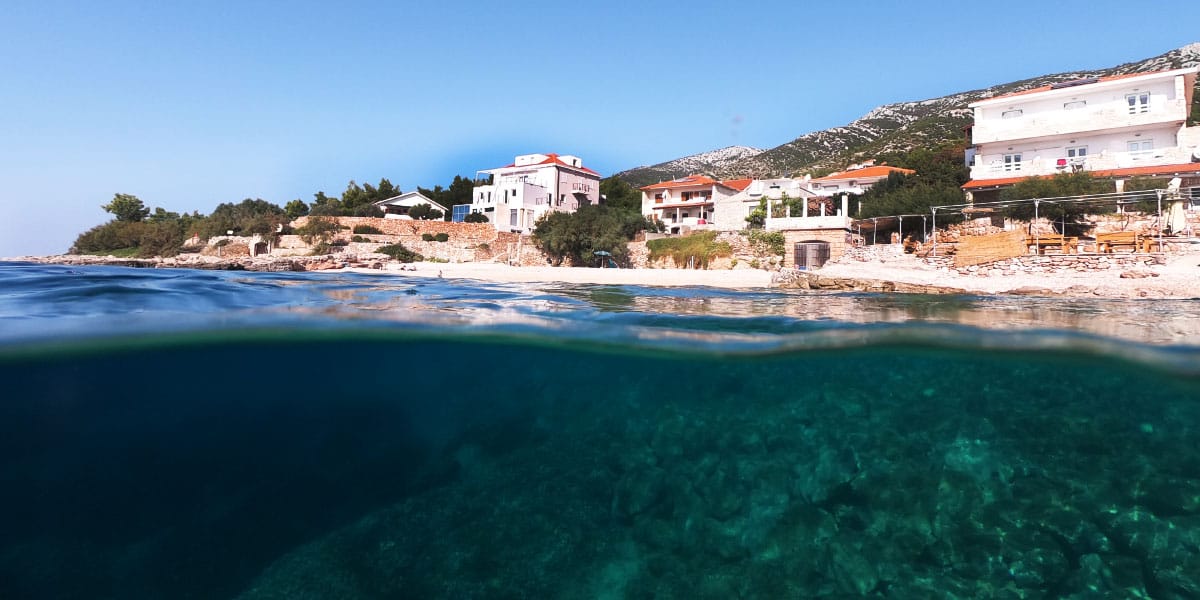 Morje, Zavala, Hvar
