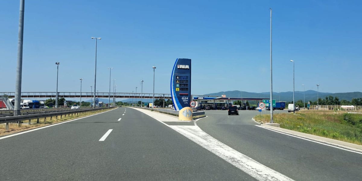 Postajališče Zir, avtocesta Split - Zagreb