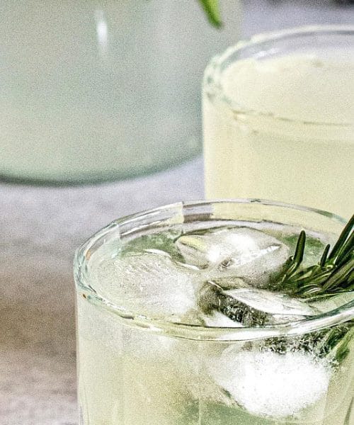 Ste že poskusili stepeno limonado? To je najbolj osvežujoča poletna pijača z mlečno noto