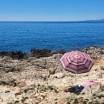 Dežnik, morje, marela